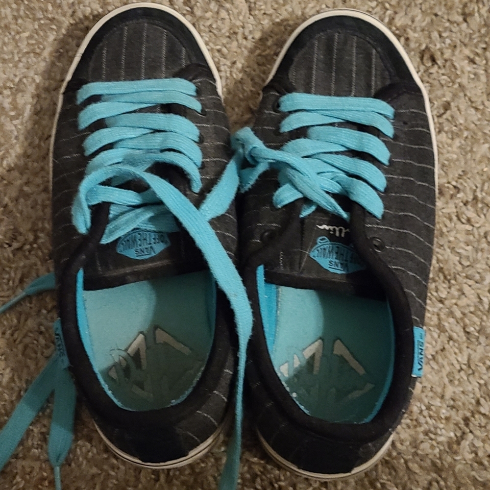 Women's Vans size 7